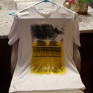 Boys large Reebok t shirt